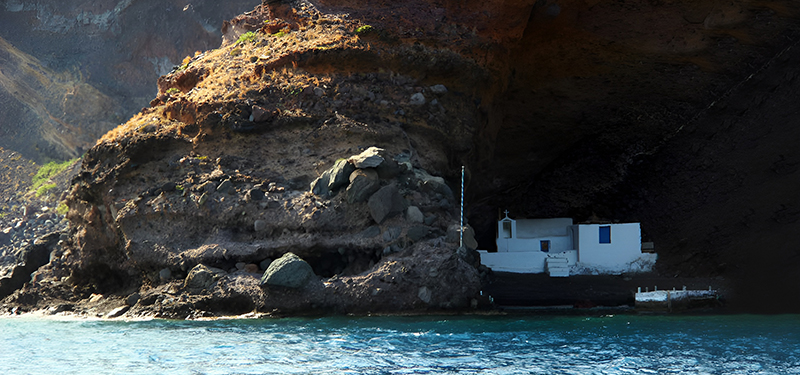 SANTORINI EFTAPEDES CAVE CHURCH